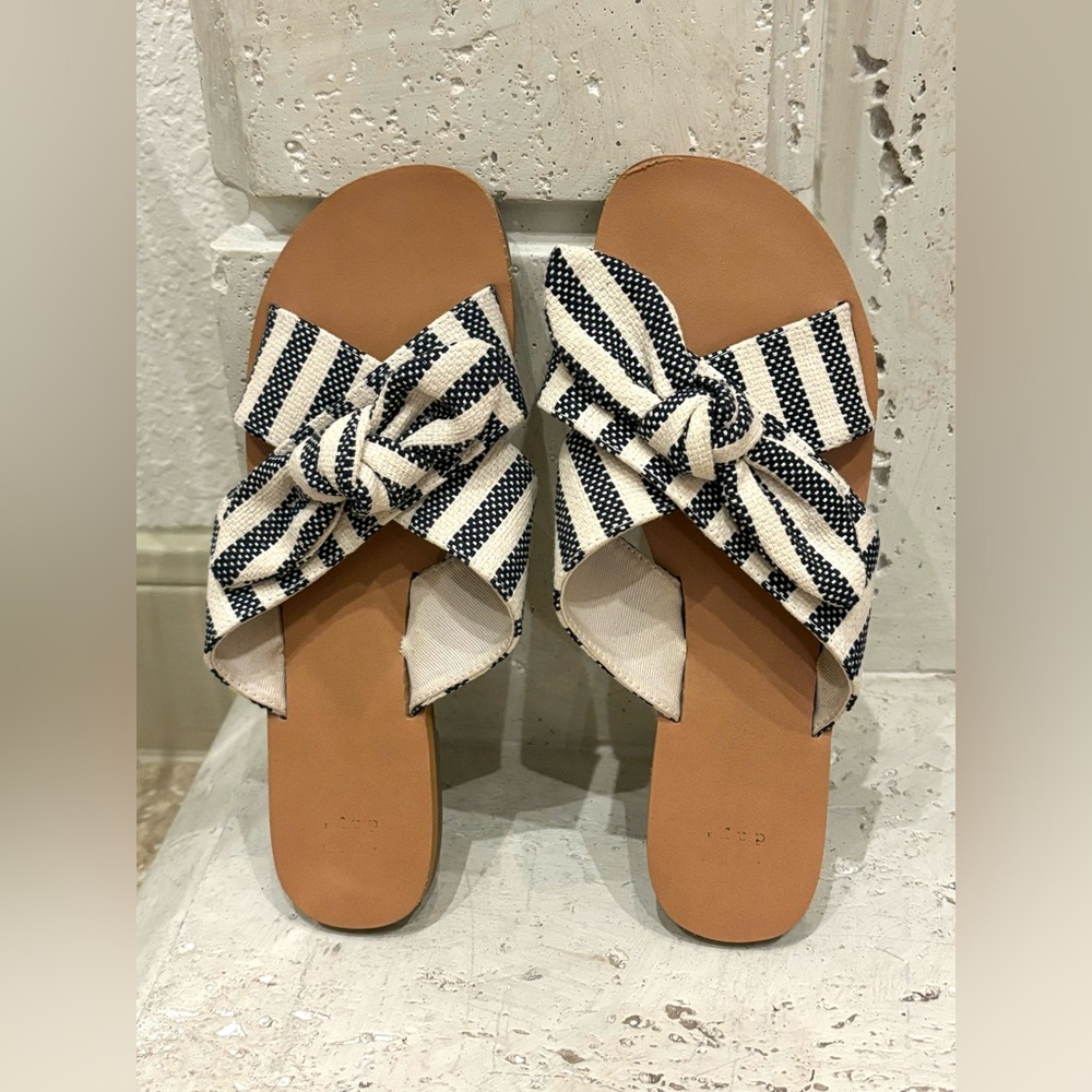 Women’s Sandals